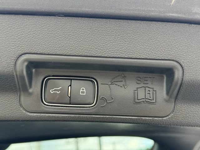 Used 2022 Ford Explorer ST w/ Equipment Group 401A AWD/4WD image 28