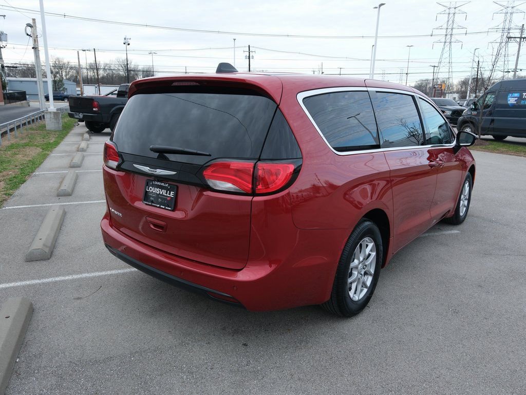 New 2026 Chrysler Voyager LX FWD image 8