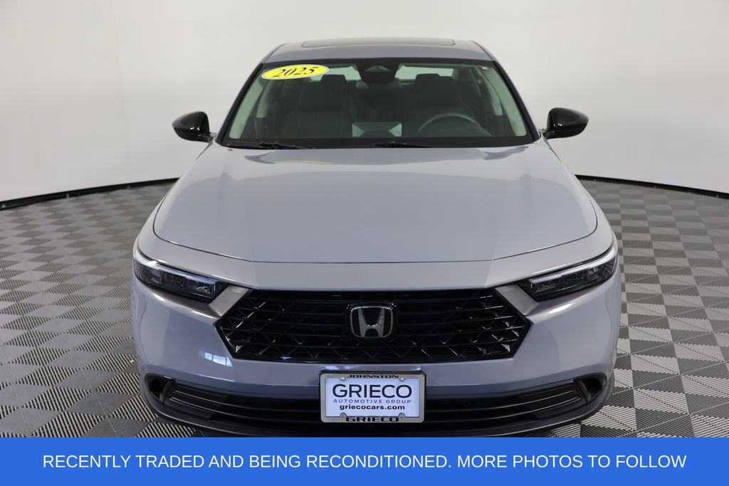 Used 2025 Honda Accord SE image 3