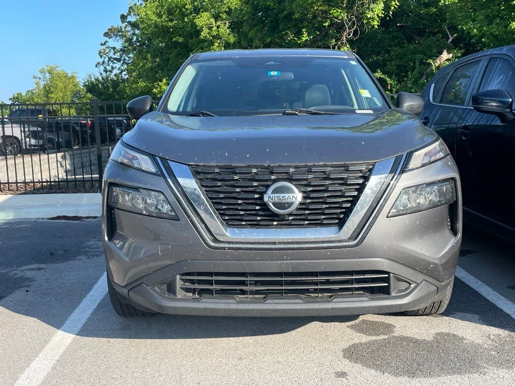 Used 2021 Nissan Rogue S FWD image 2