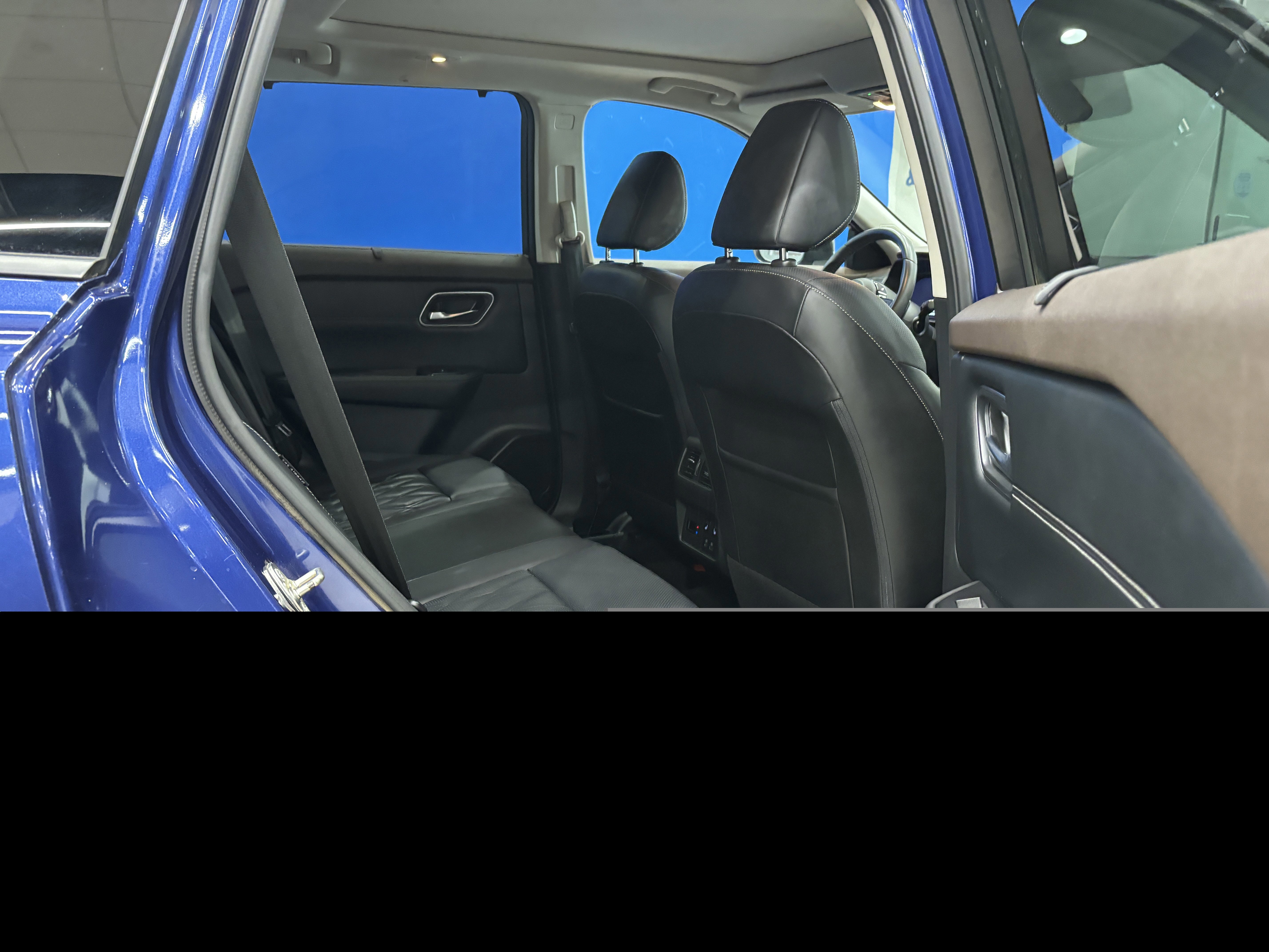 Used 2021 Nissan Rogue Platinum AWD/4WD image 15