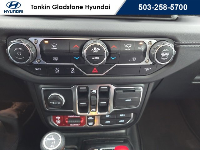 Used 2025 Jeep Wrangler Unlimited Rubicon image 17