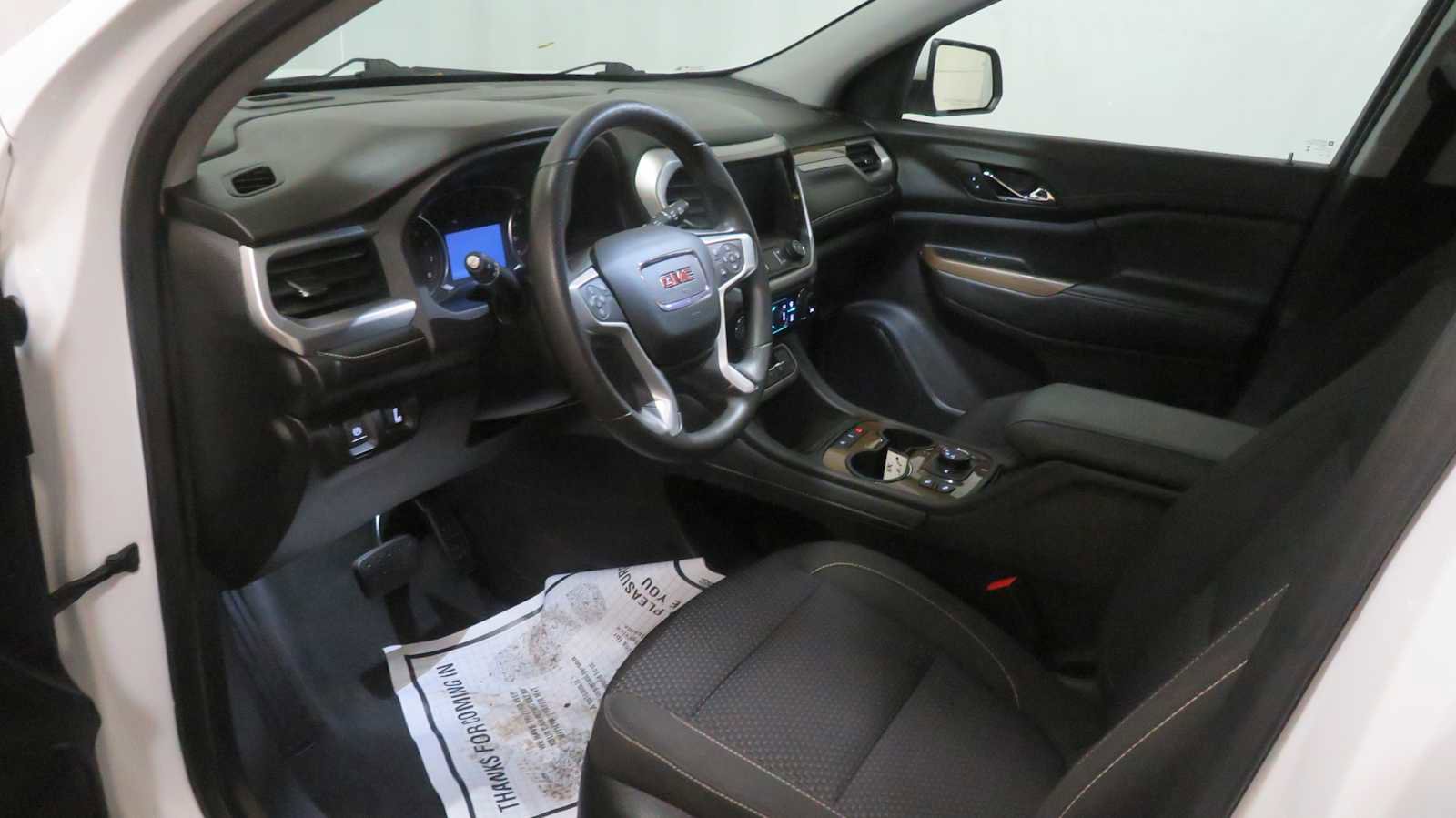 Used 2023 GMC Acadia SLE w/ Driver Convenience Package image 19