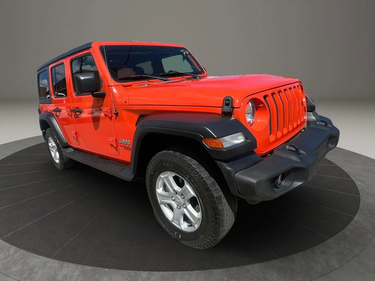 Used 2020 Jeep Wrangler Unlimited Sport S AWD/4WD image 3