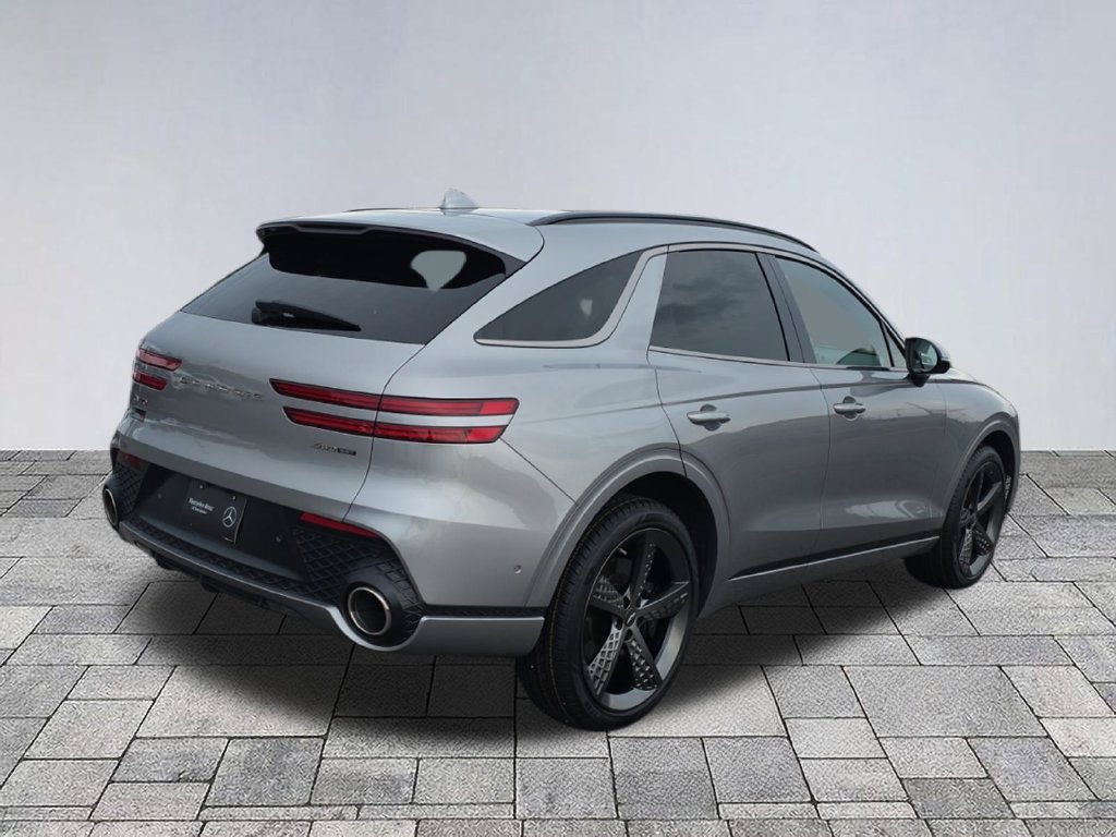 Used 2023 Genesis GV70 3.5T Sport w/ Sport Prestige Package AWD/4WD image 7