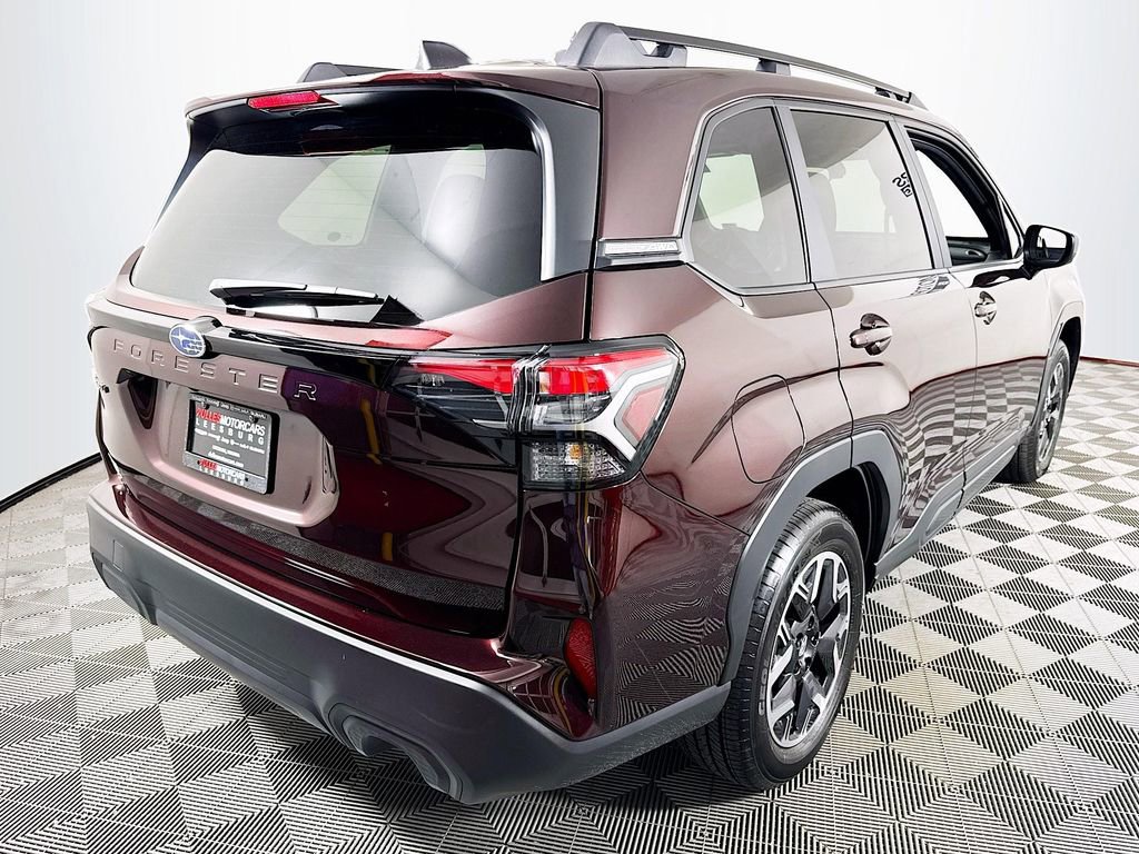 Used 2026 Subaru Forester Premium AWD/4WD image 7