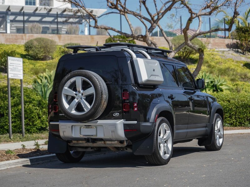 Used 2020 Land Rover Defender 110 SE AWD/4WD image 6