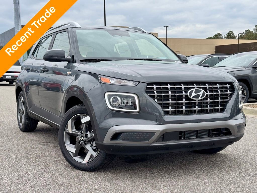 Used 2025 Hyundai Venue Limited