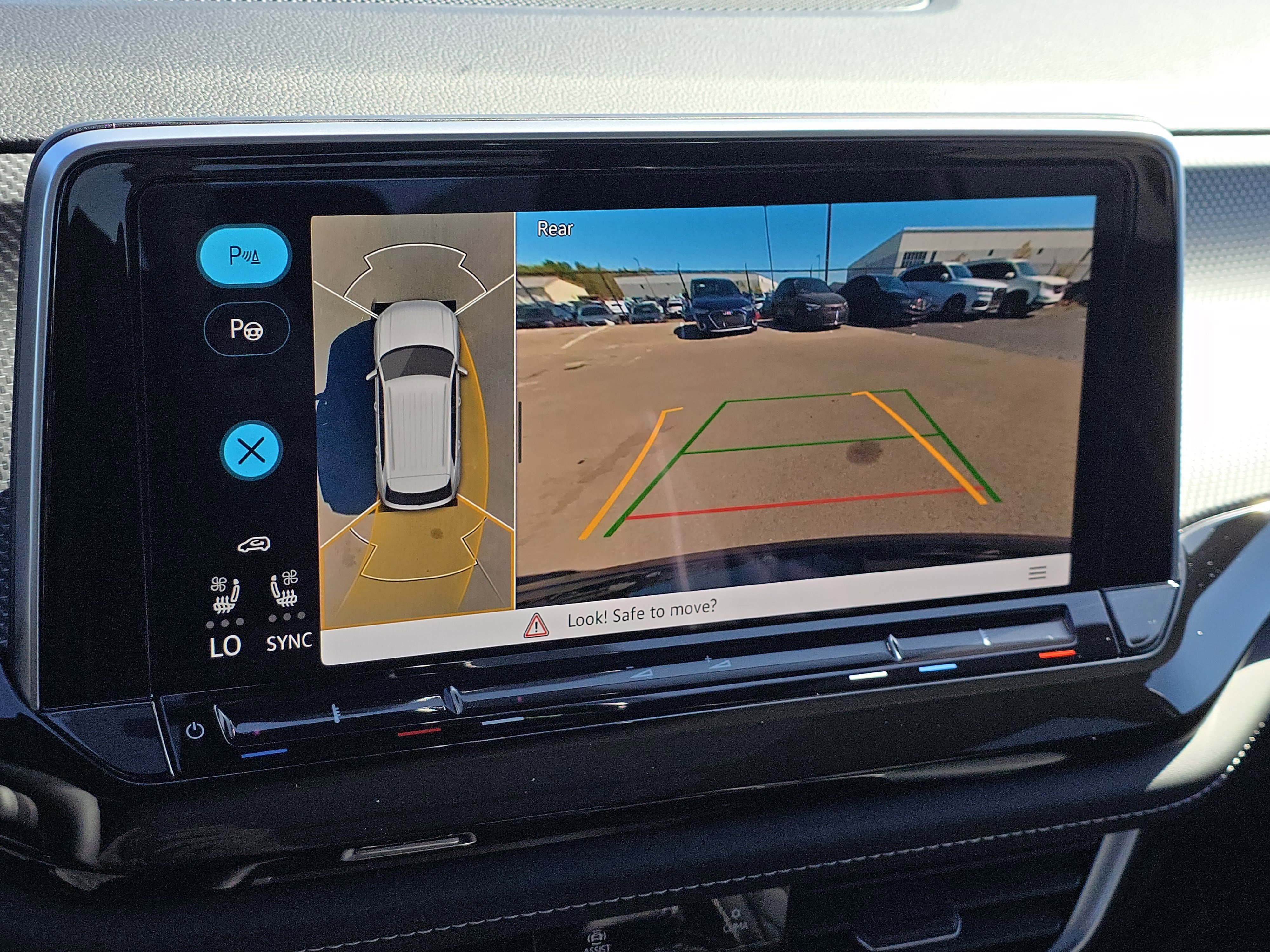 New 2026 Volkswagen Atlas Cross Sport SEL Premium R-Line image 25