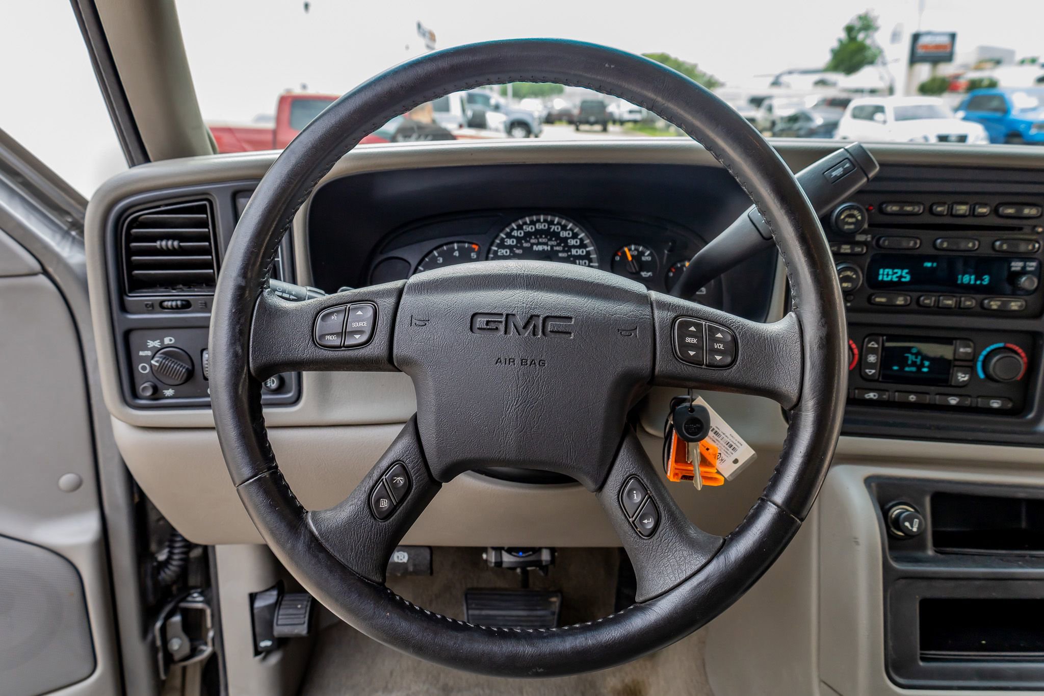 Used 2007 GMC Sierra 3500 SLT w/ Heavy-Duty Power Package image 19