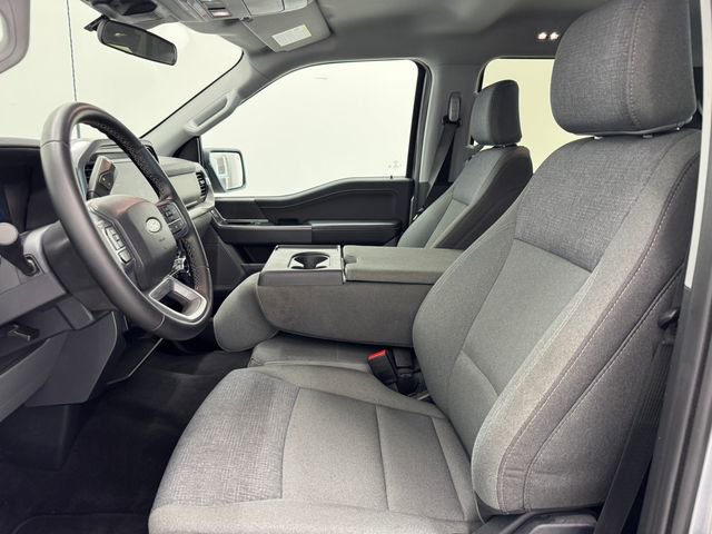 Used 2025 Ford F150 XLT w/ Equipment Group 301A Standard AWD/4WD image 17