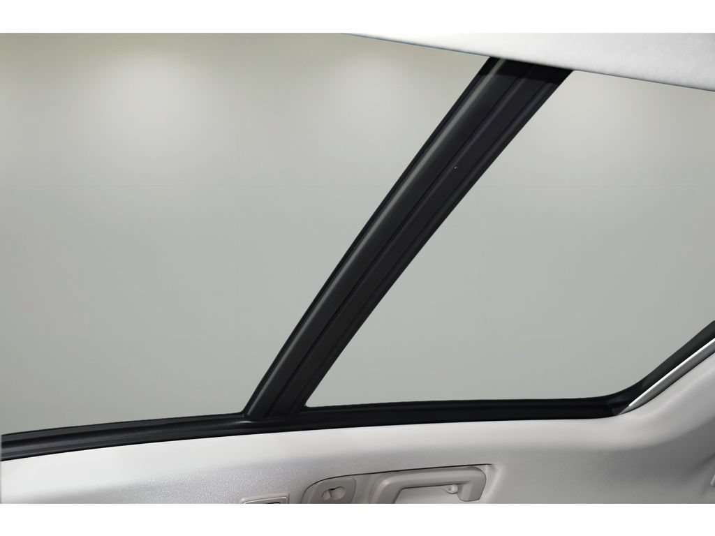 Certified 2024 Volvo XC90 T8 Plus w/ Protection Package Premier AWD/4WD image 12