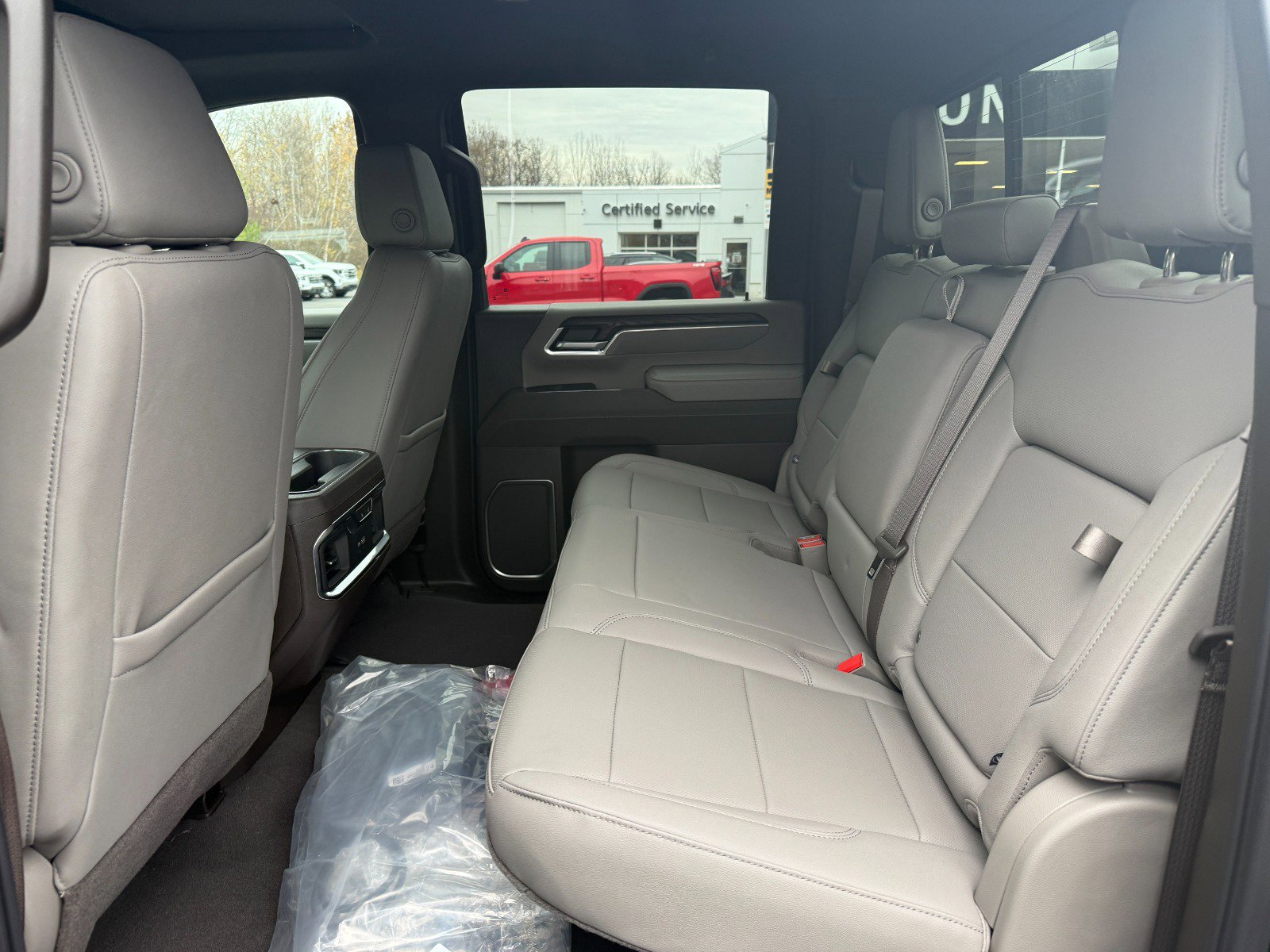 New 2026 GMC Sierra 2500 SLT w/ Max Trailering Package image 16