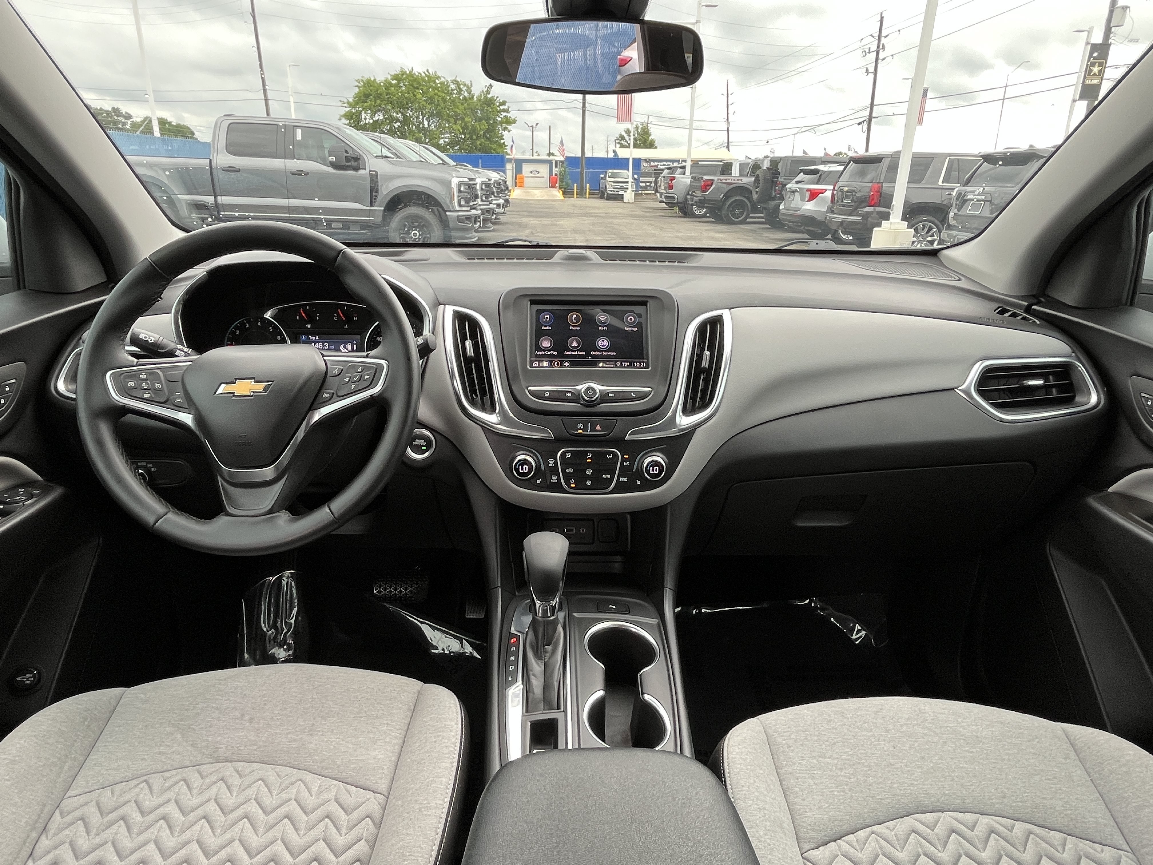 Used 2024 Chevrolet Equinox LT w/ Driver Convenience Package AWD/4WD image 32