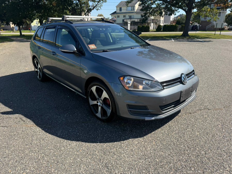 Used 2017 Volkswagen Golf S FWD image 8