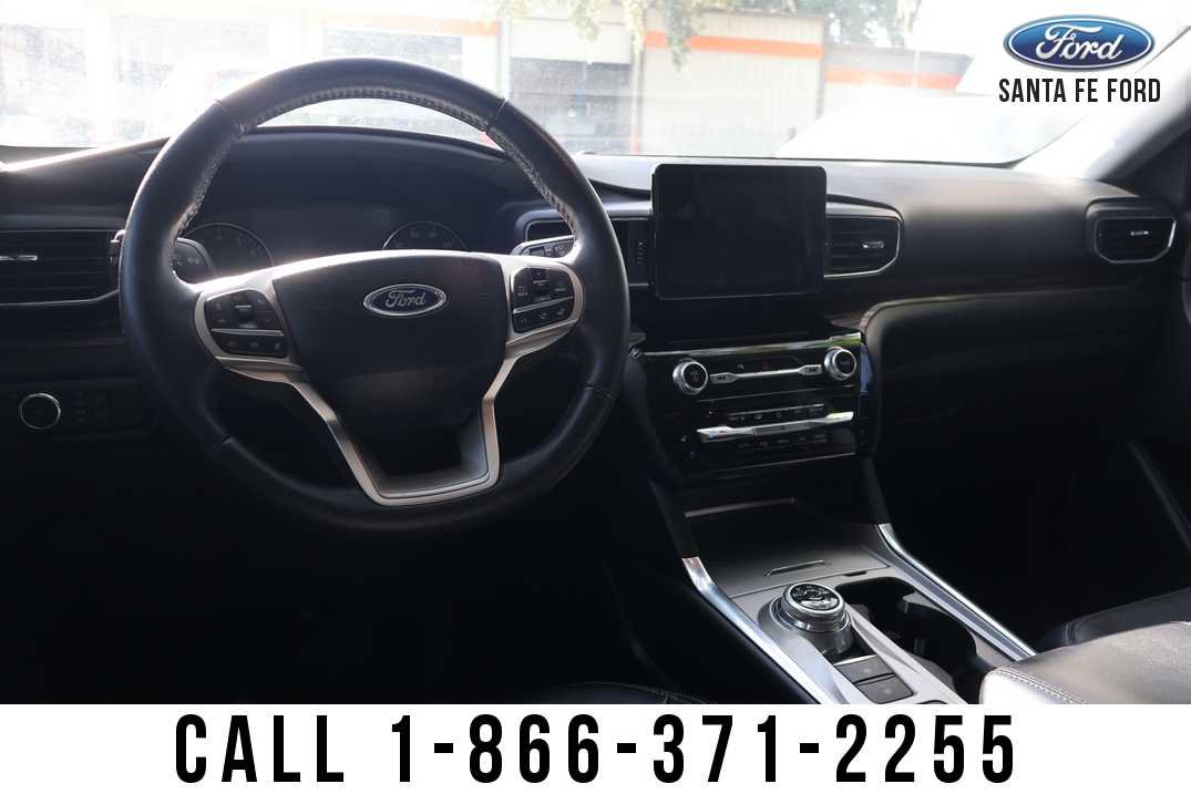 Used 2024 Ford Explorer Limited RWD image 18
