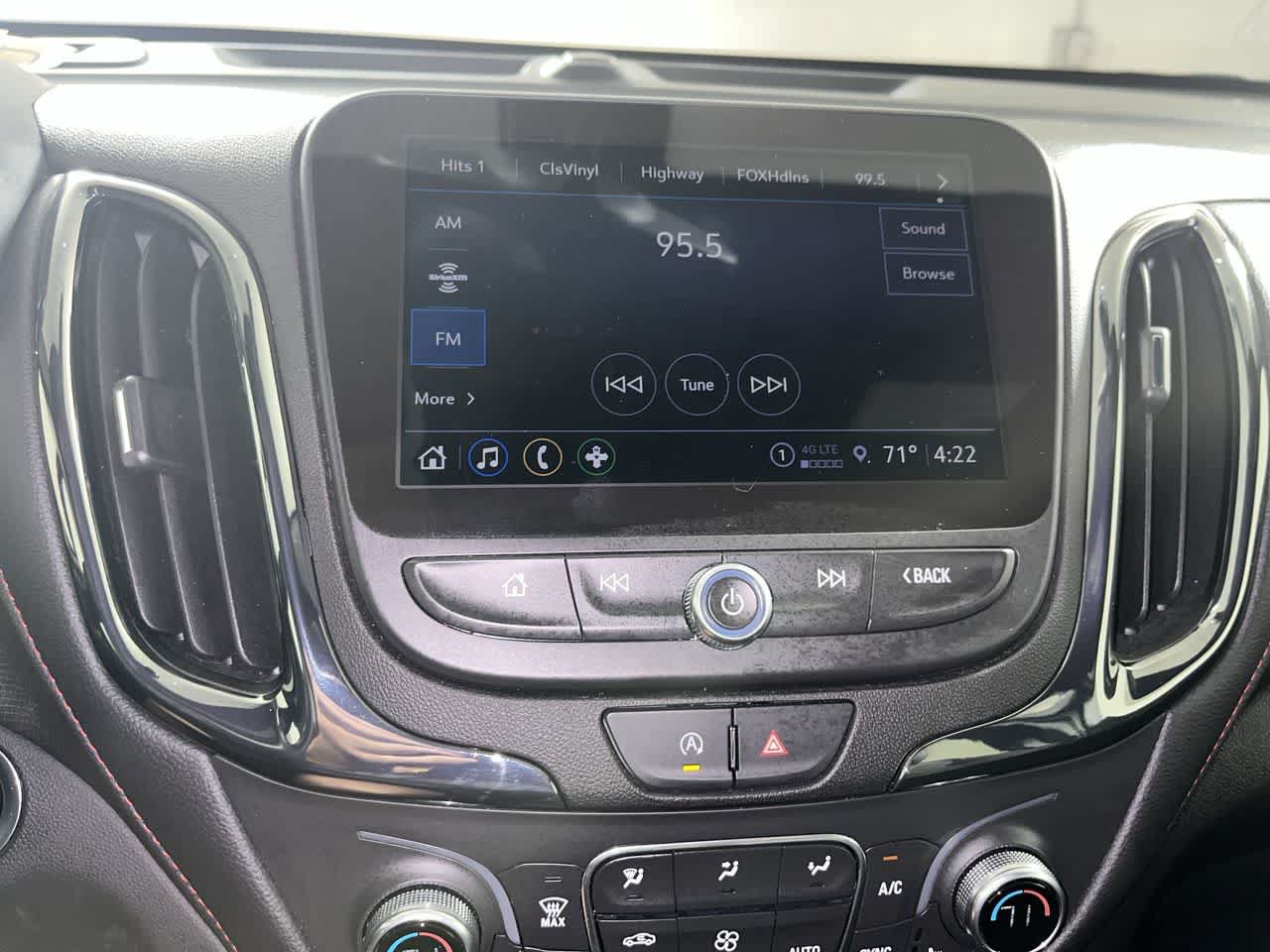 Used 2024 Chevrolet Equinox RS AWD/4WD image 18