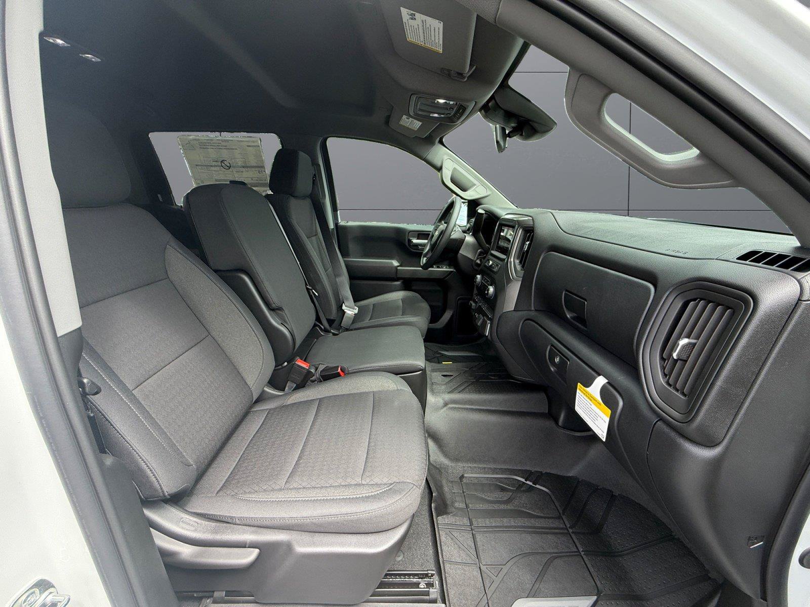 New 2026 Chevrolet Silverado 1500 Custom AWD/4WD image 15