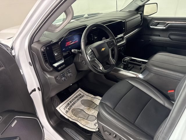 Used 2024 Chevrolet Silverado 1500 LTZ w/ LTZ Premium Package AWD/4WD image 24