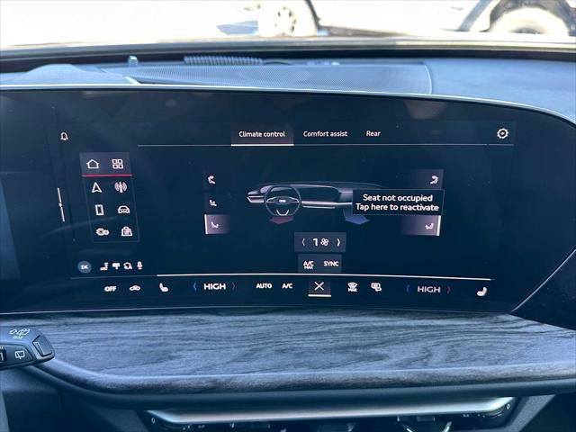 Used 2025 Audi Q5 Premium AWD/4WD image 27