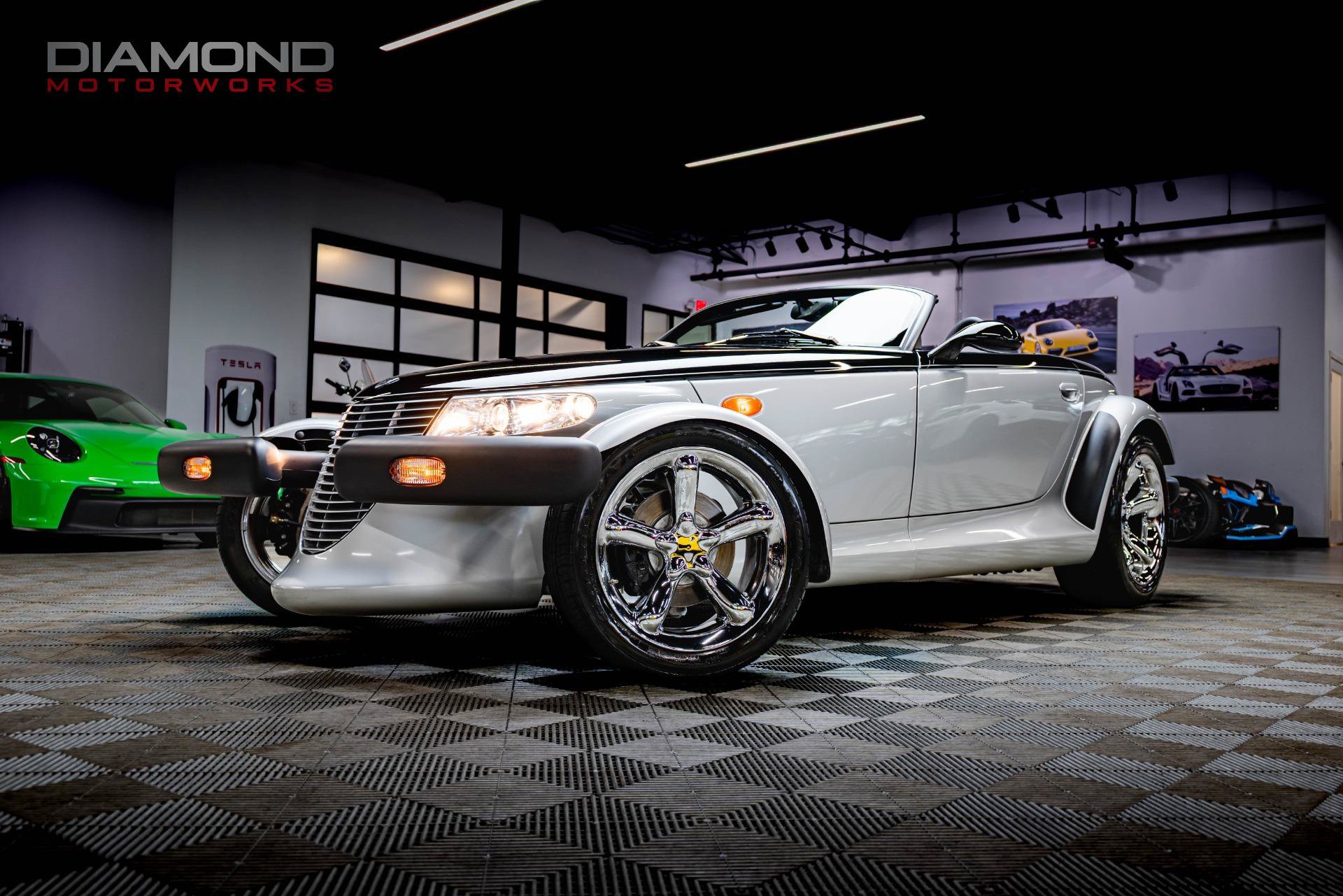 Used 2001 Plymouth Prowler RWD image 1
