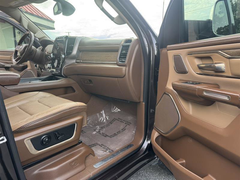 Used 2019 RAM 1500 Limited AWD/4WD image 10