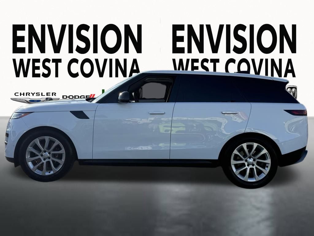 Used 2024 Land Rover Range Rover Sport SE image 6