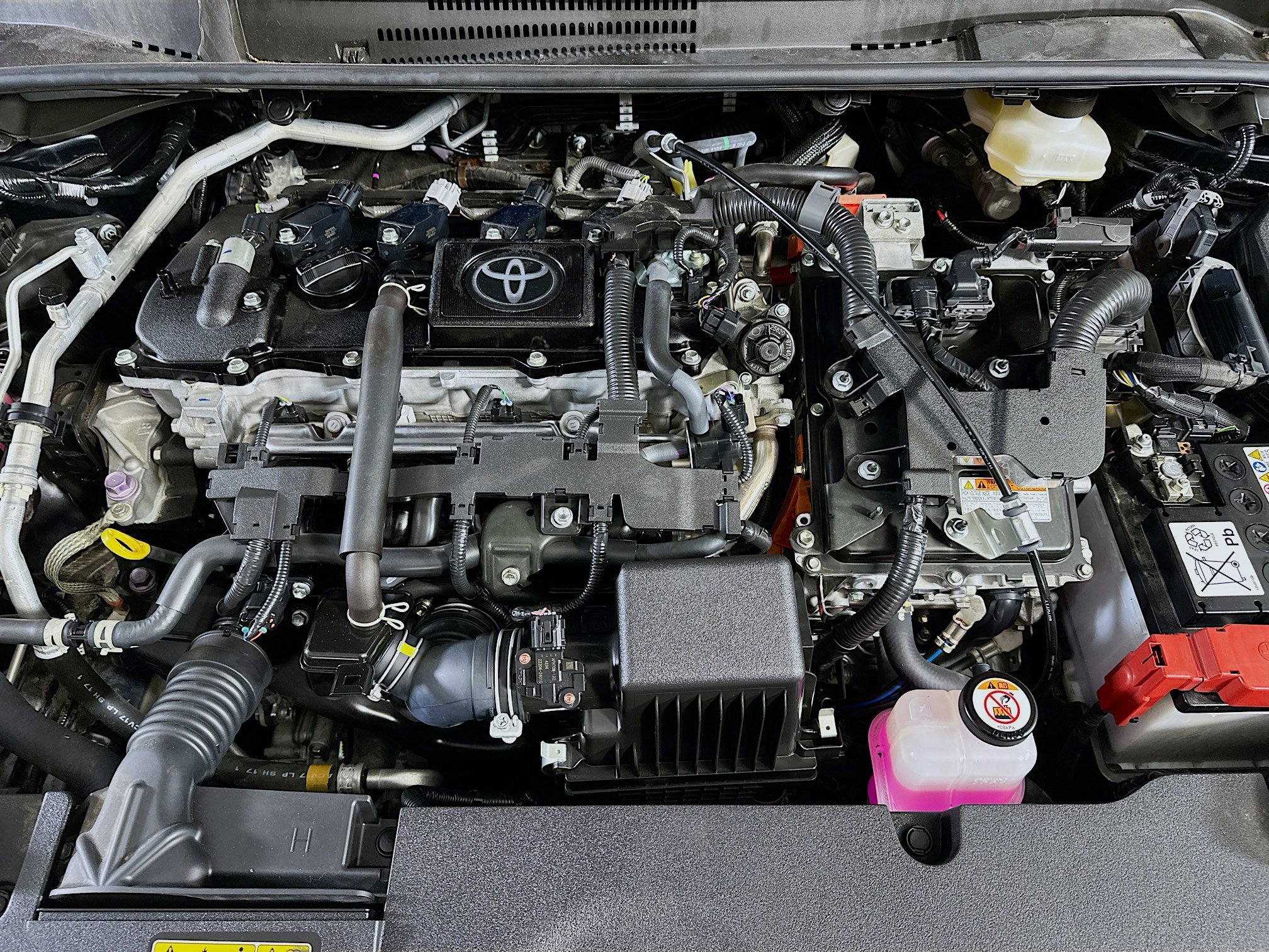 Used 2025 Toyota Corolla LE image 31