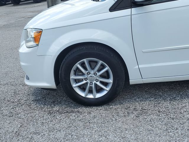 Used 2016 Dodge Grand Caravan SXT FWD image 8