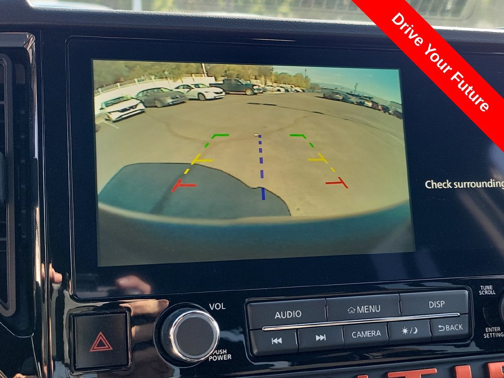 Used 2025 Nissan Frontier Pro-X RWD image 13