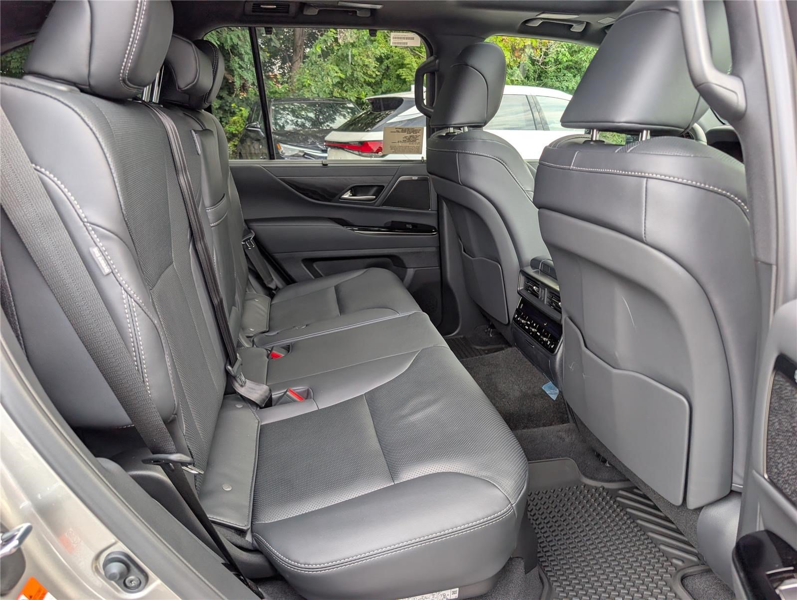 New 2026 Lexus LX 700h Luxury w/ Accessory Package (Z1) AWD/4WD image 8