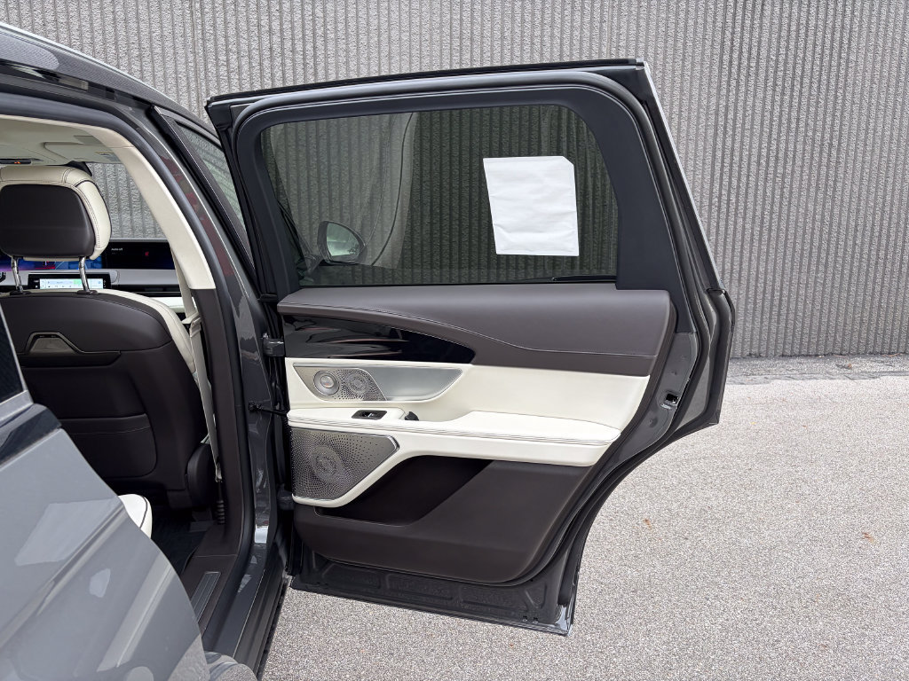 New 2026 Lincoln Nautilus Black Label AWD/4WD image 33