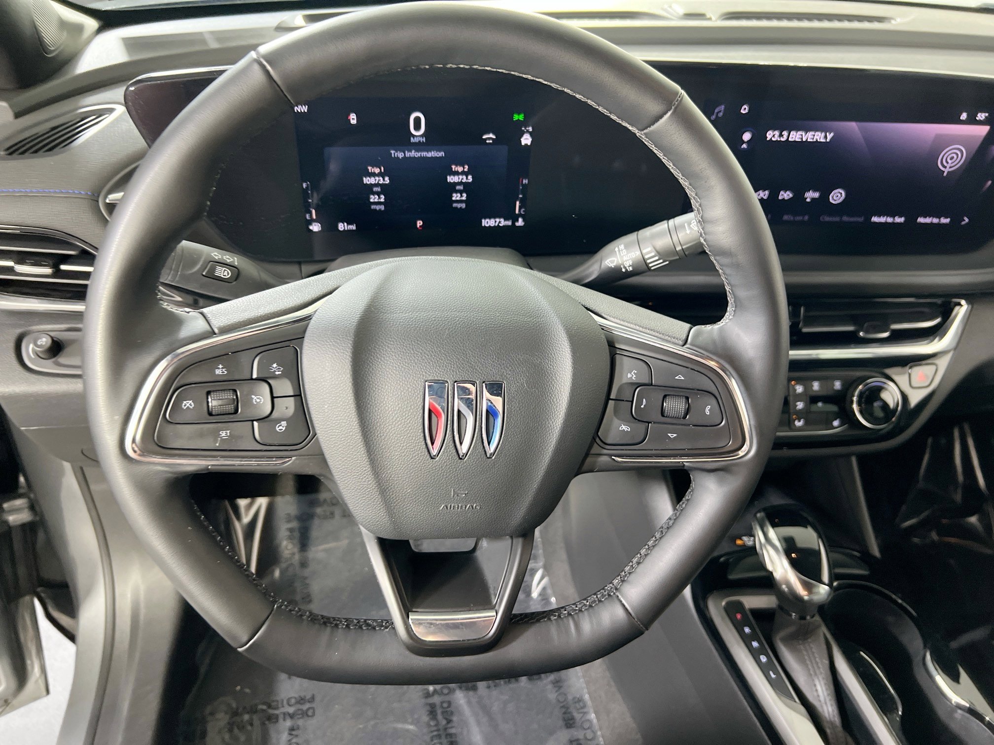 Used 2025 Buick Envista Sport Touring w/ Convenience I Package FWD image 11