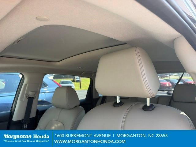 Used 2025 Honda HR-V EX-L image 6