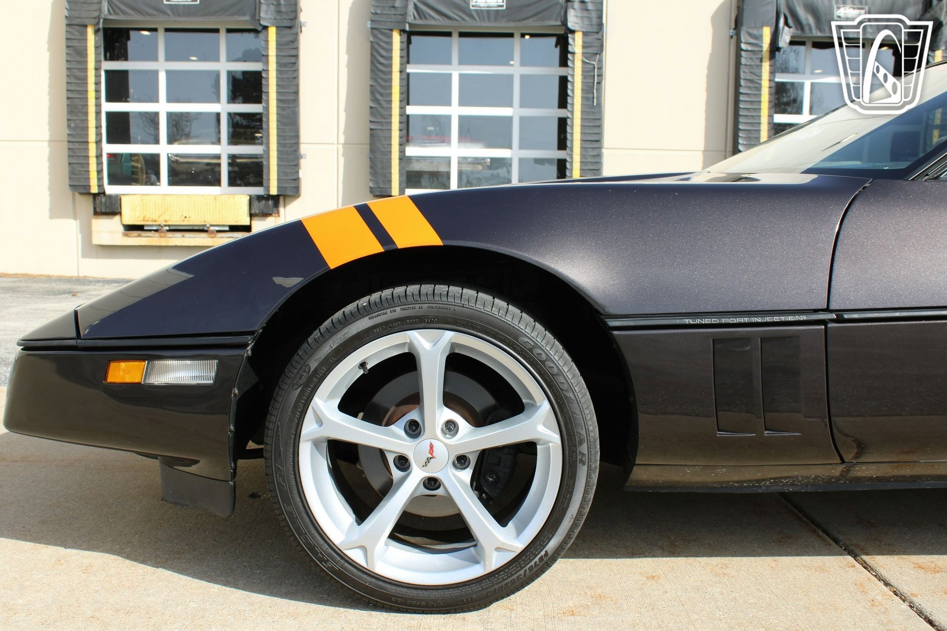 Used 1988 Chevrolet Corvette Coupe image 32