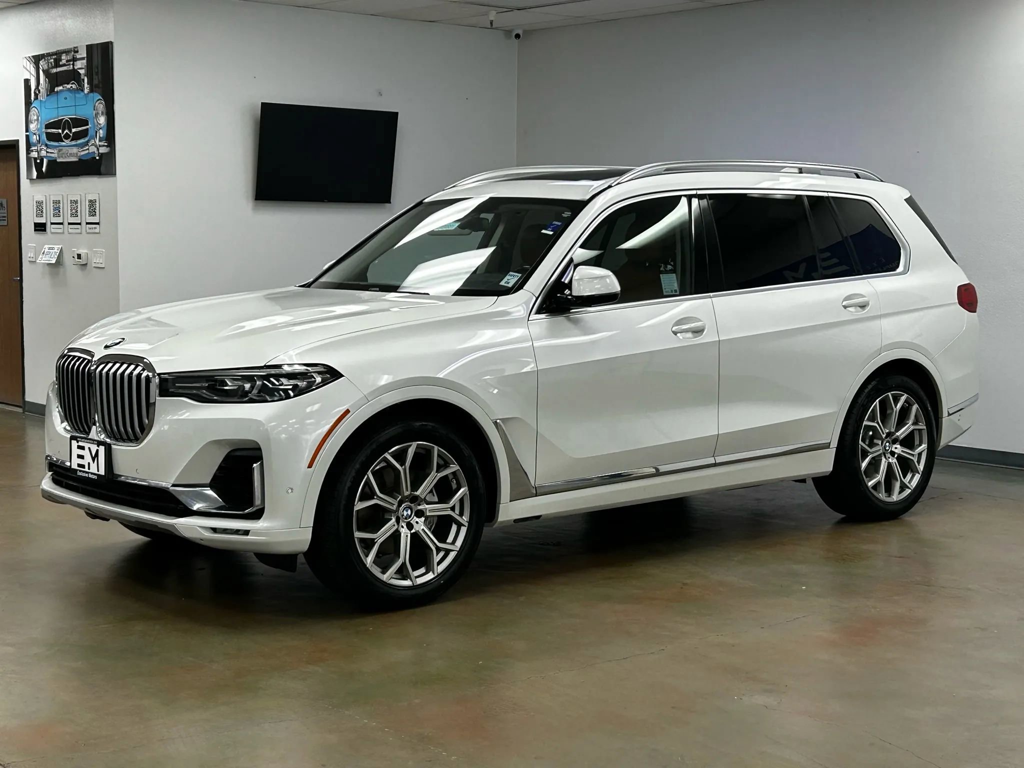Used 2019 BMW X7 xDrive40i w/ Parking Assistance Package image 4