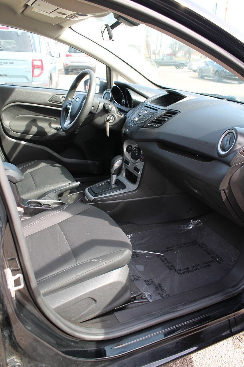 Used 2019 Ford Fiesta SE image 21