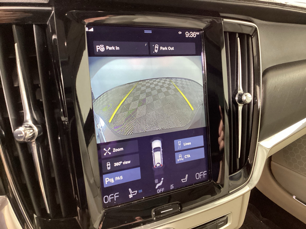 Used 2017 Volvo V90 T6 Cross Country AWD/4WD image 32