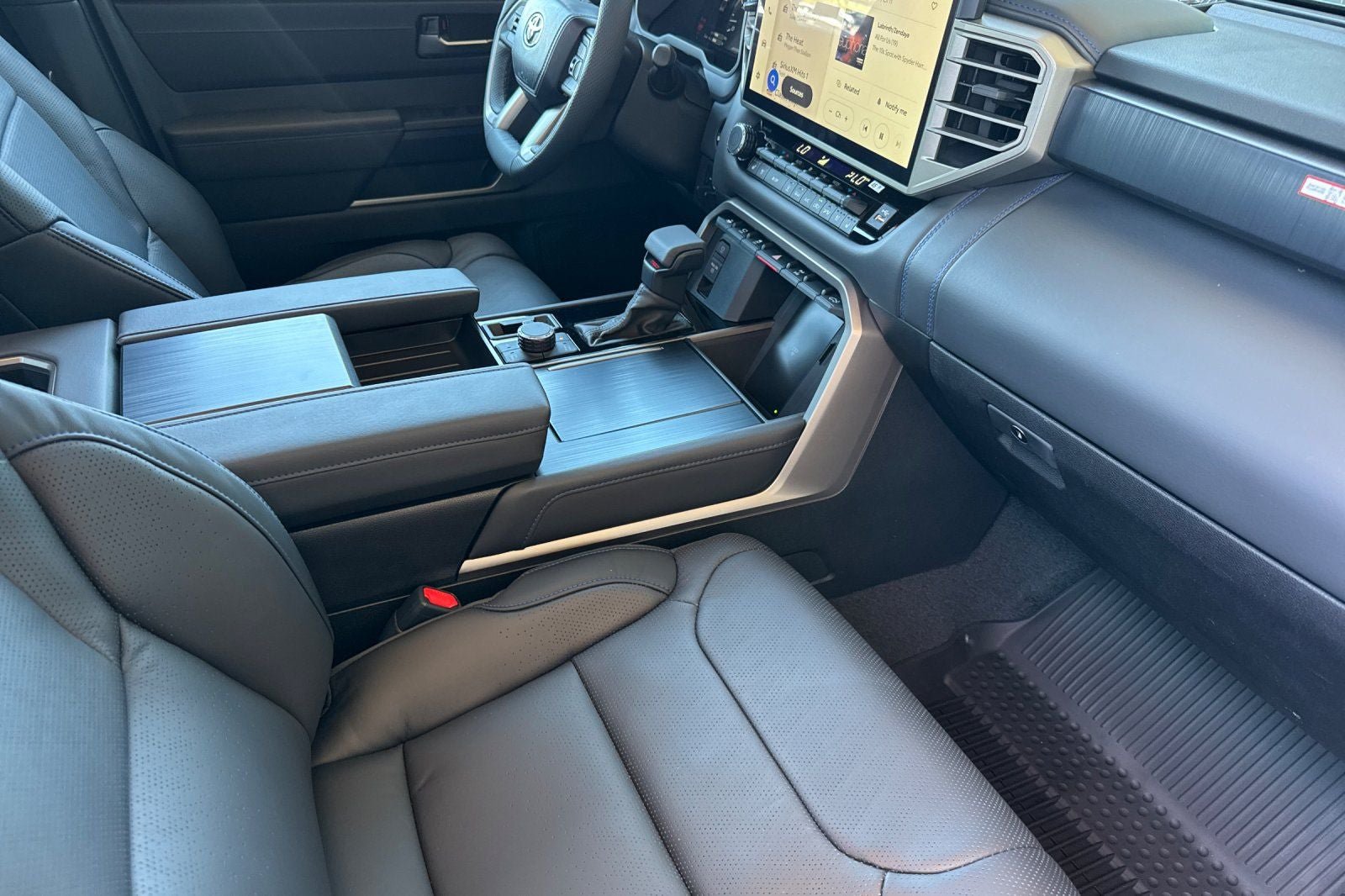 New 2026 Toyota Tundra Platinum AWD/4WD image 18