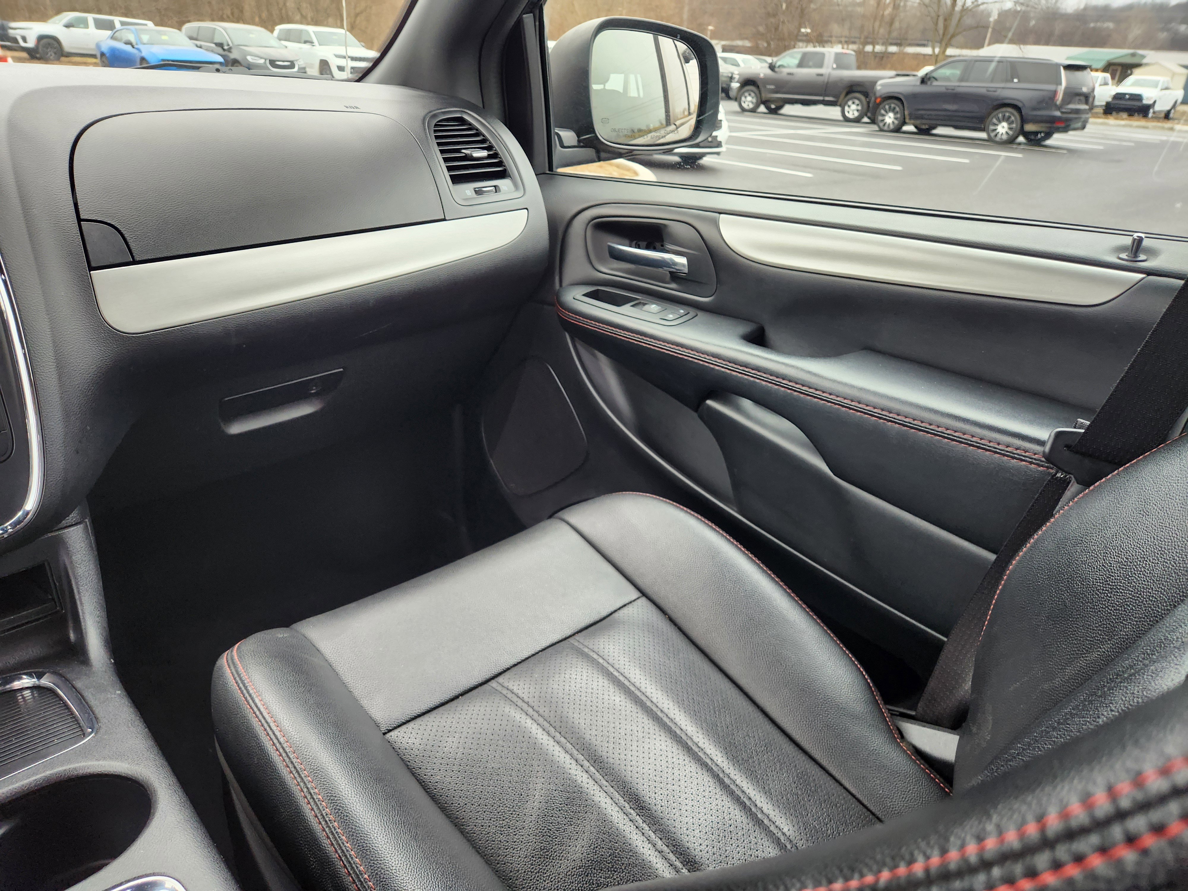 Used 2020 Dodge Grand Caravan GT image 19