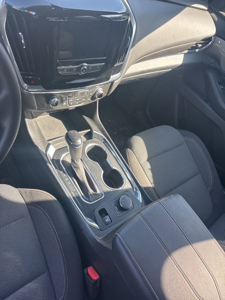 Used 2020 Chevrolet Traverse LS AWD/4WD image 22
