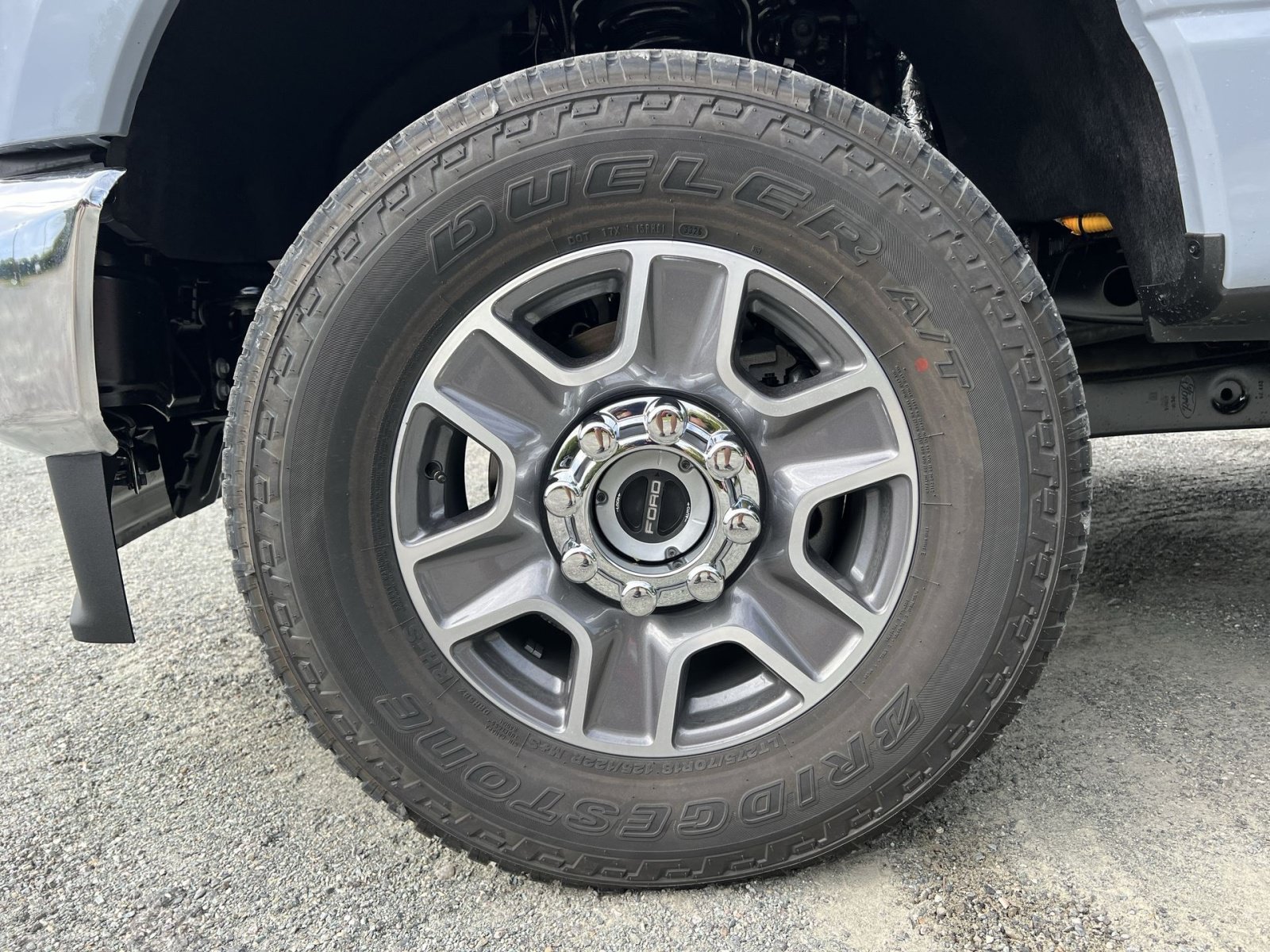 New 2027 Ford F250 Lariat w/ FX4 Off-Road Package AWD/4WD image 12
