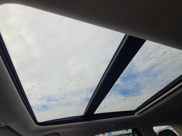 Used 2023 Honda Pilot Touring image 31