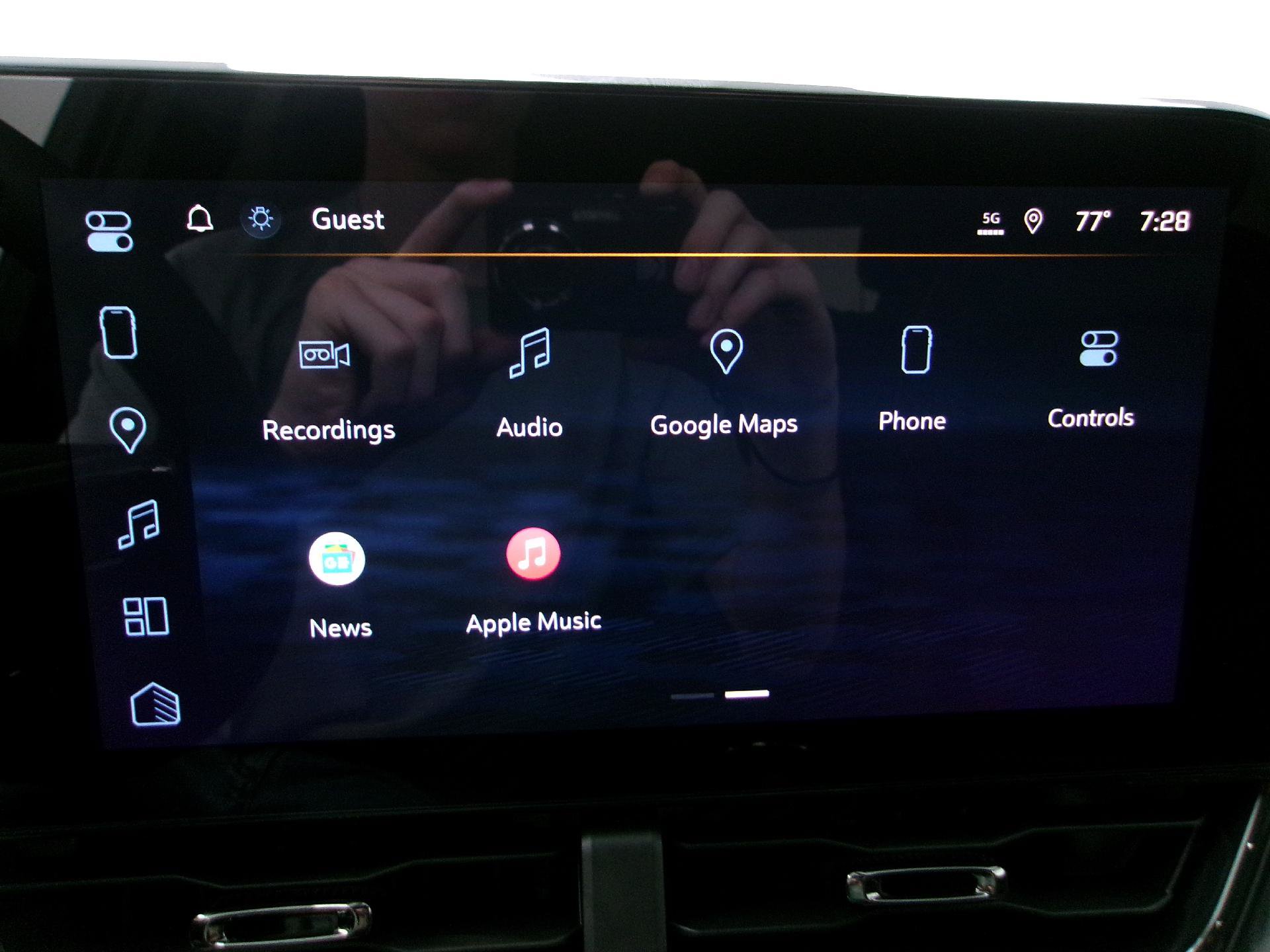 New 2027 Chevrolet Equinox RS w/ Safety and Technology Package FWD image 6