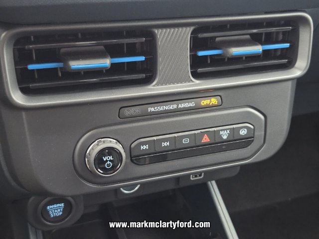 New 2026 Ford Maverick Lobo AWD/4WD image 17