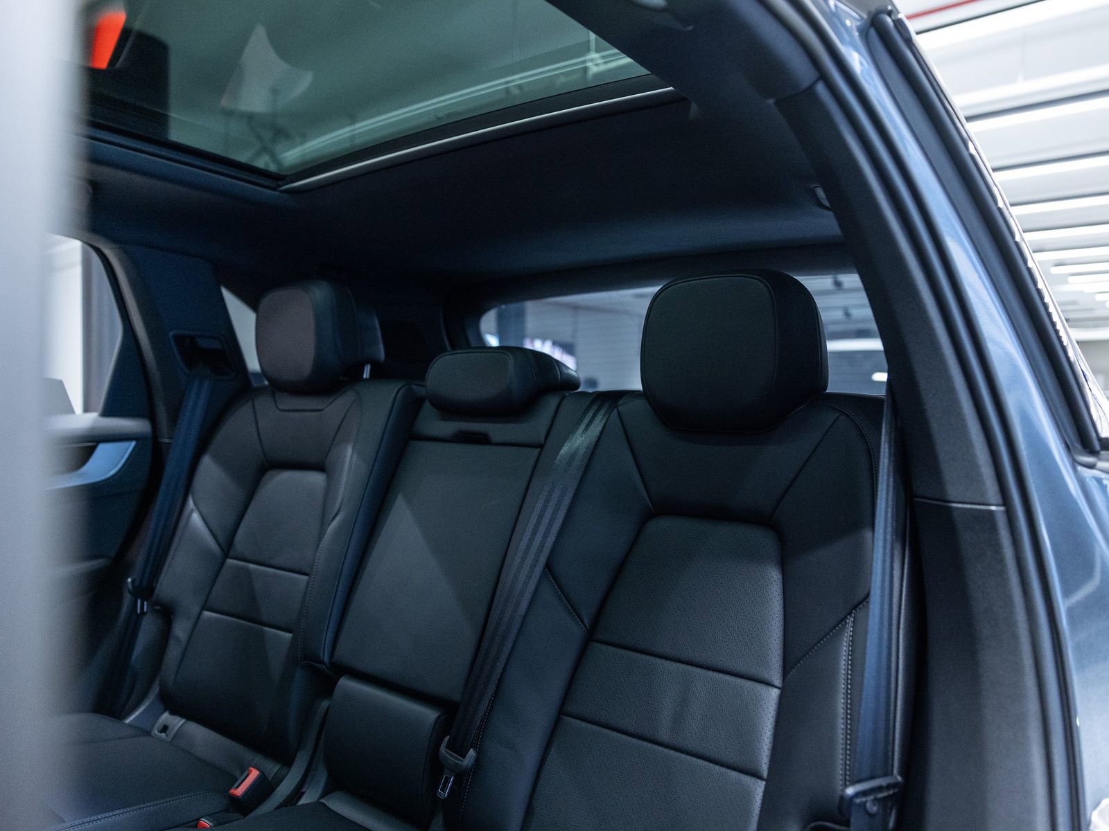 New 2026 Porsche Cayenne image 30