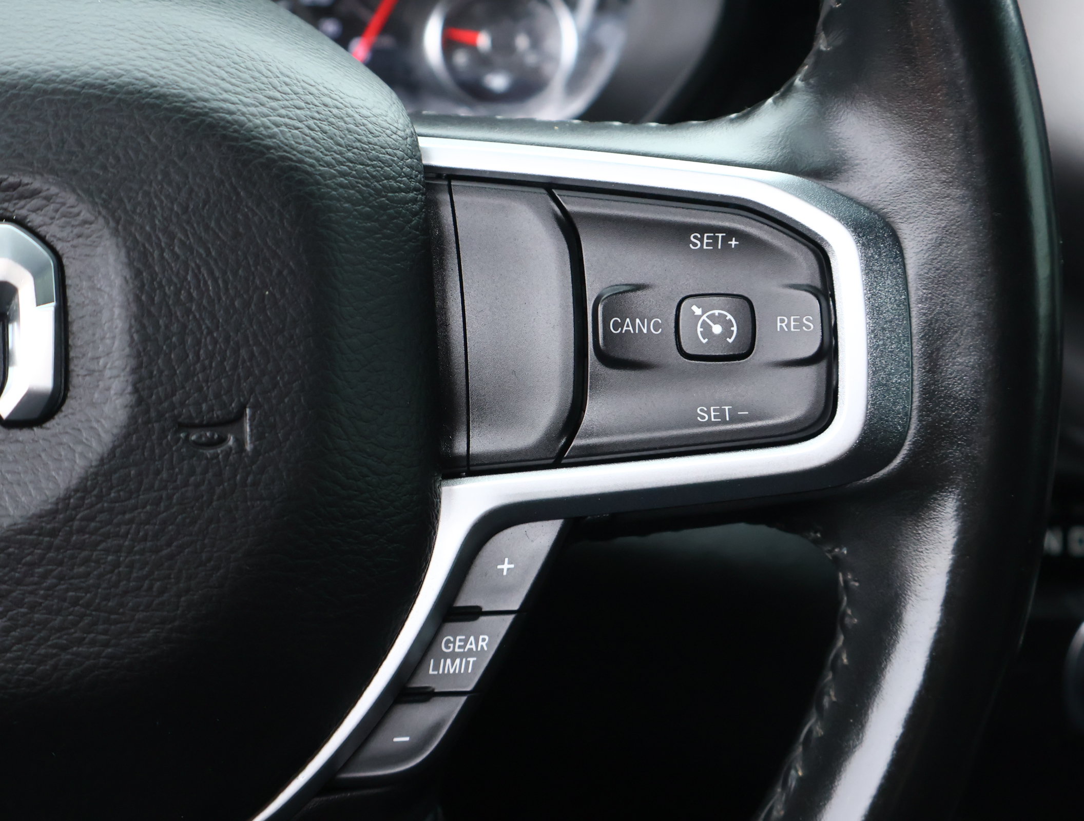 Used 2019 RAM 1500 Big Horn RWD image 14