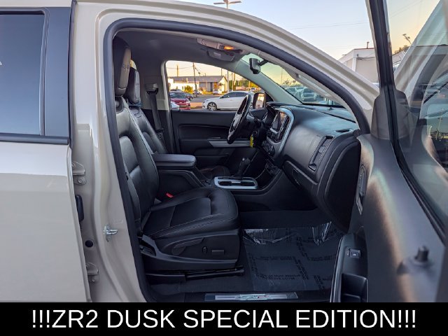 Used 2021 Chevrolet Colorado ZR2 w/ ZR2 Dusk Special Edition AWD/4WD image 25