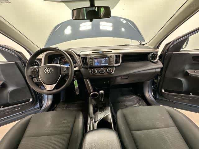 Used 2014 Toyota RAV4 LE AWD/4WD image 17