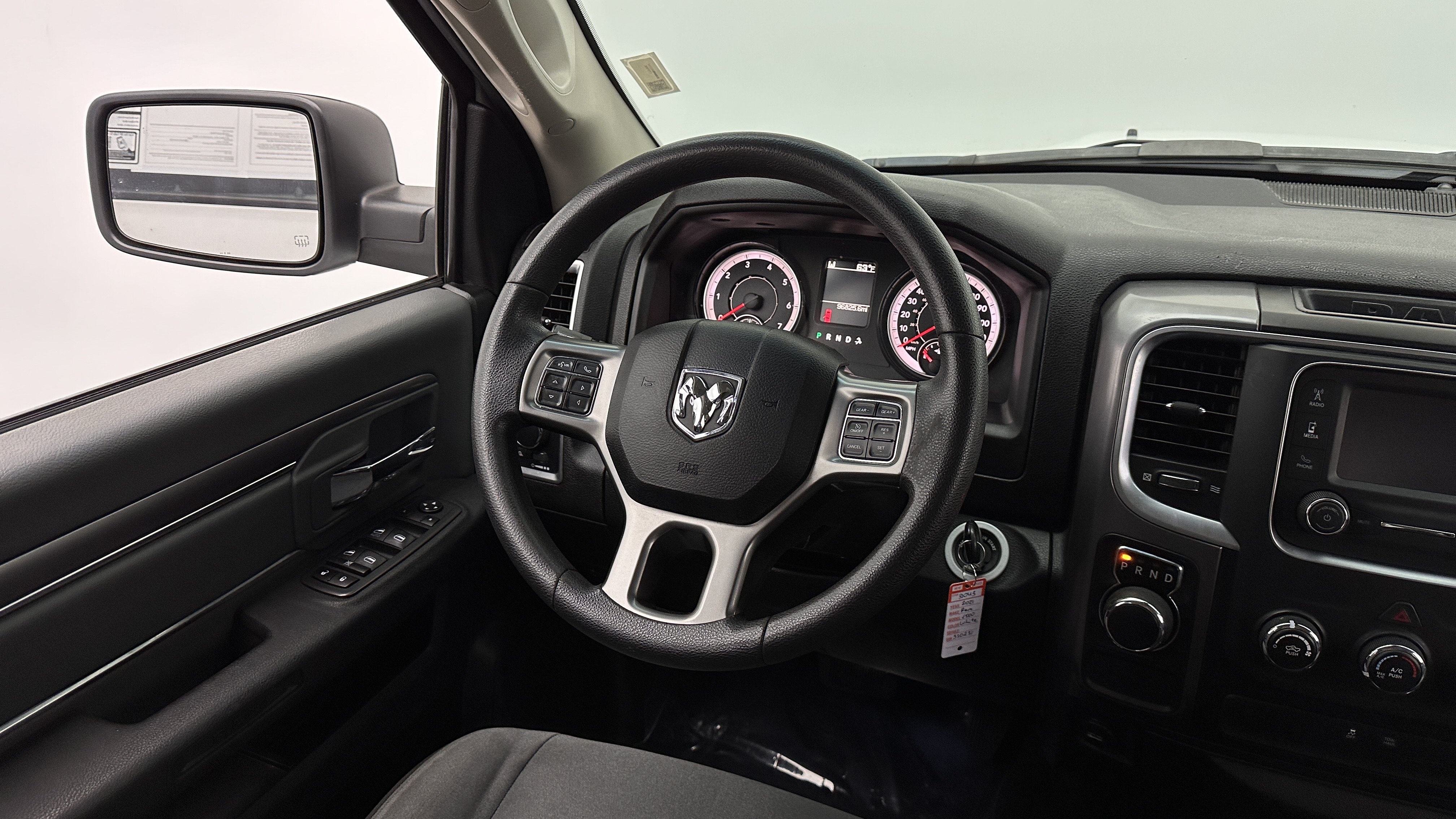 Used 2021 RAM 1500 Classic SLT RWD image 25